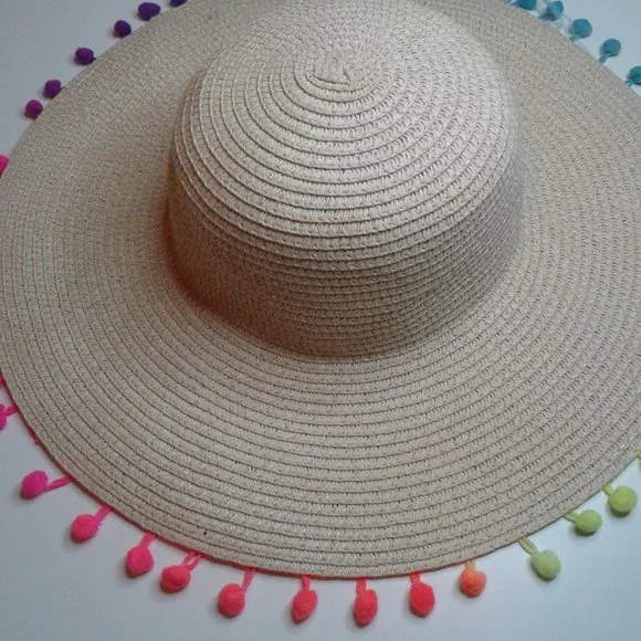 Pom Pom girls straw hat - Picture 2 of 5